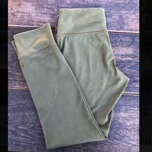 Tonic Cropped Leggings
